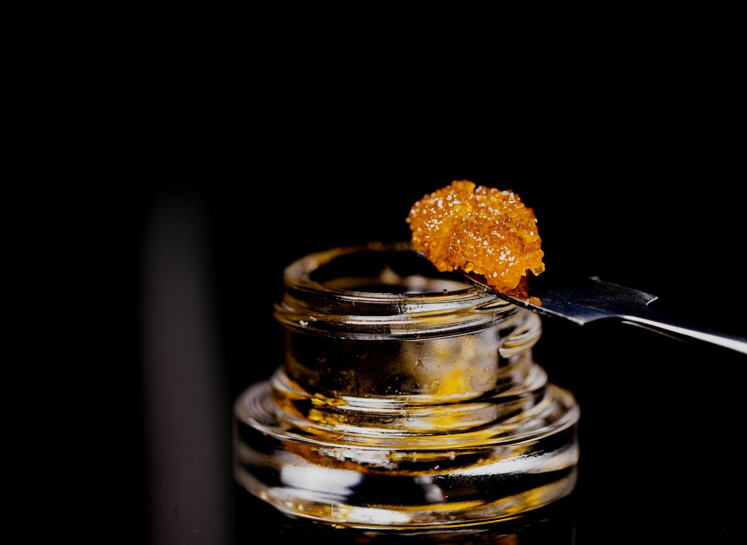 How to Dab Cannabis Extracts